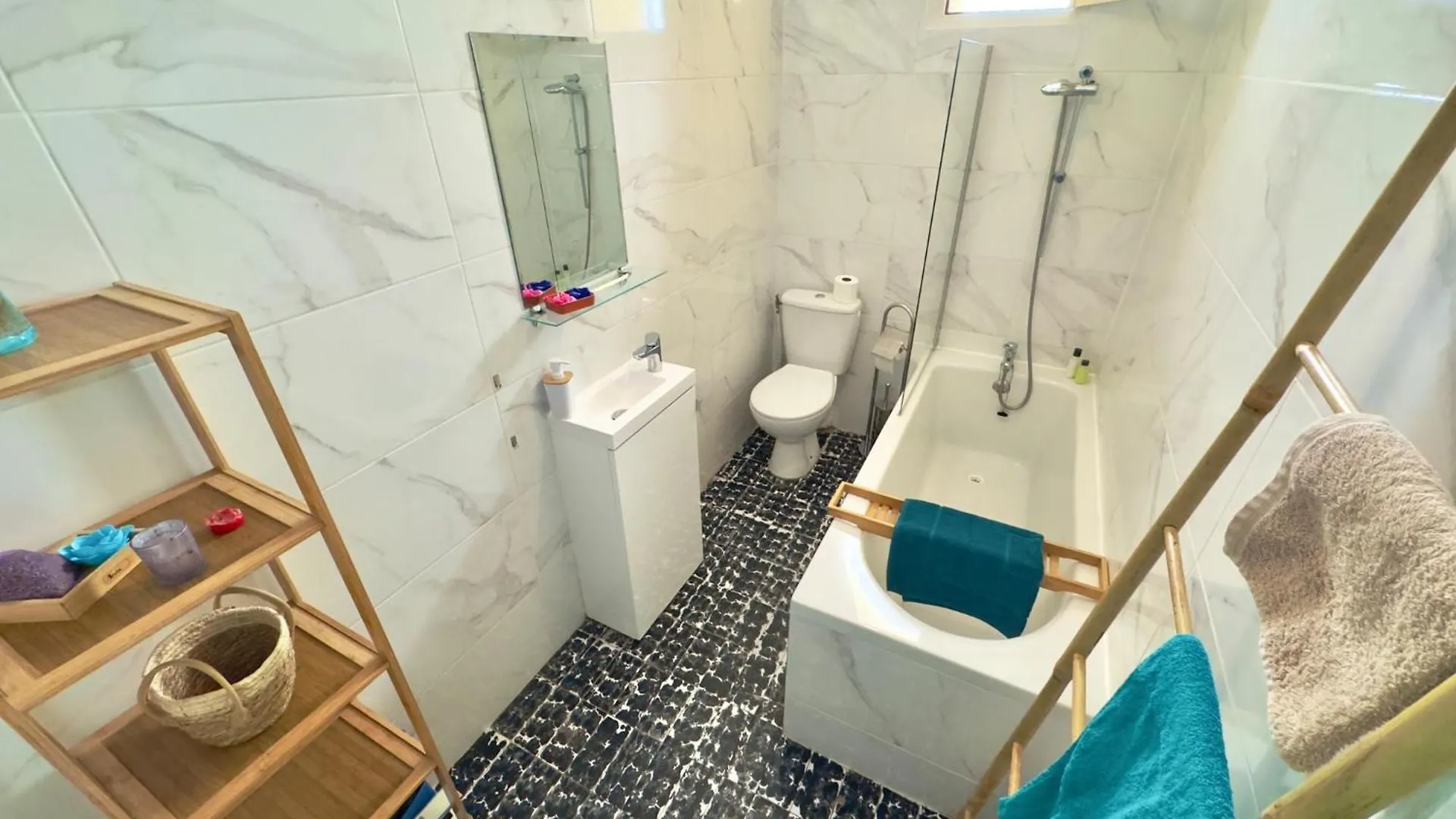 Maison Confort & Silence, Jardin & Barbecue Marseille Holiday home