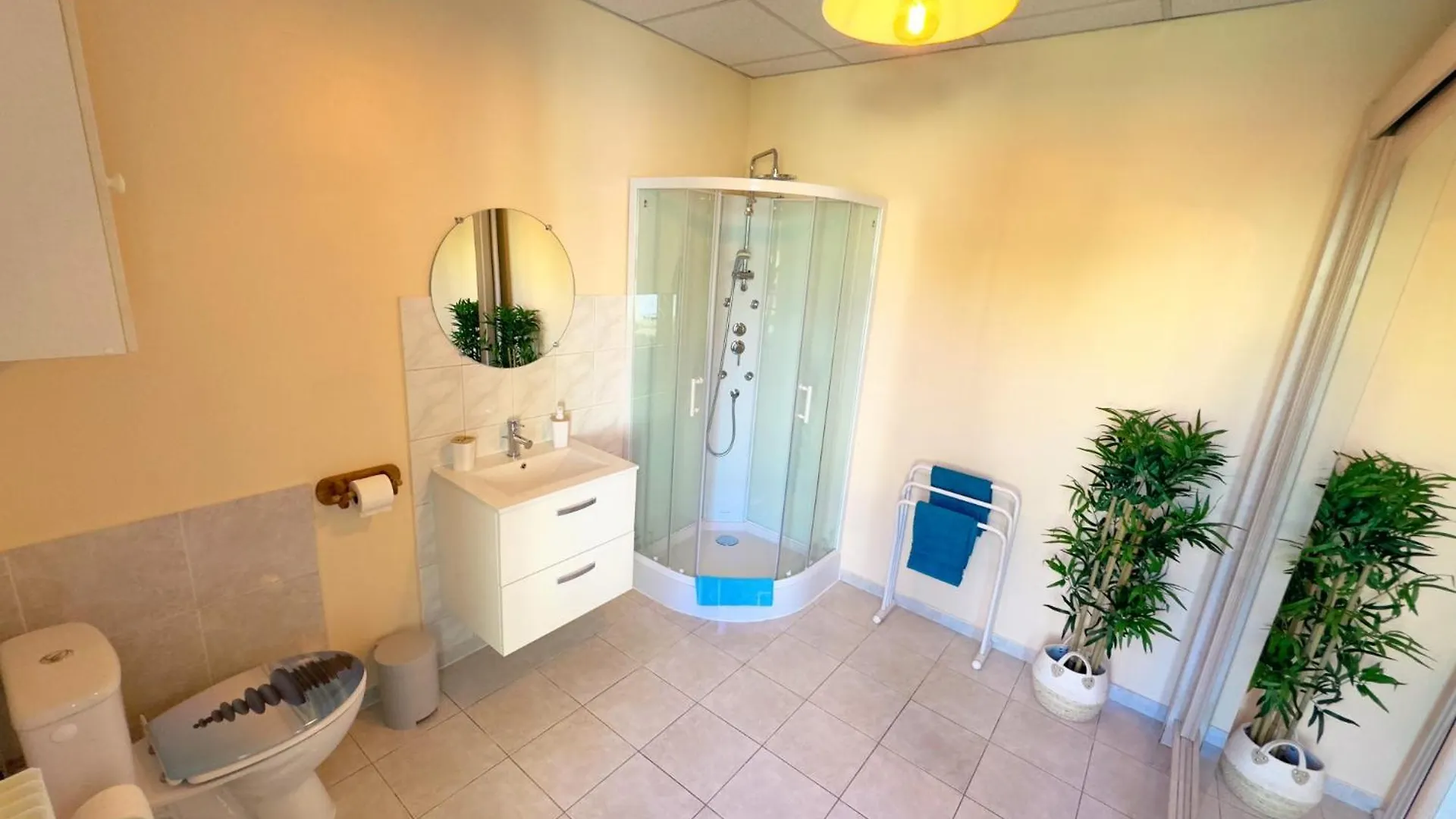 Holiday home Maison Confort & Silence, Jardin & Barbecue Marseille France